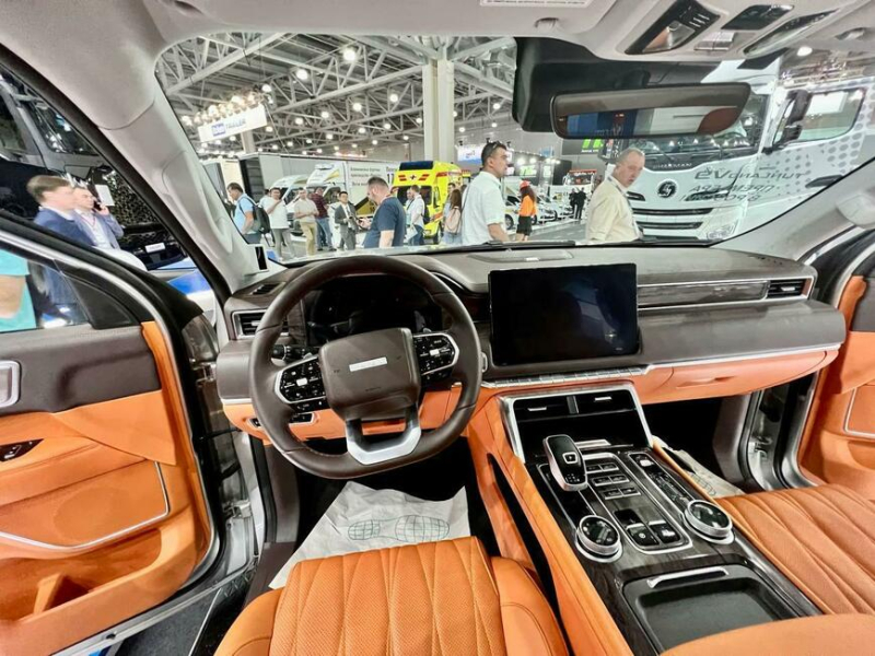 Foton привезет в Россию новый пикап V9 и Tunland G7 с «механикой»