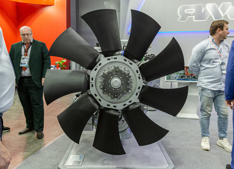 &laquo;Ярославский моторный завод&raquo; представил супердизель мощностью 1054 &laquo;лошадок&raquo;