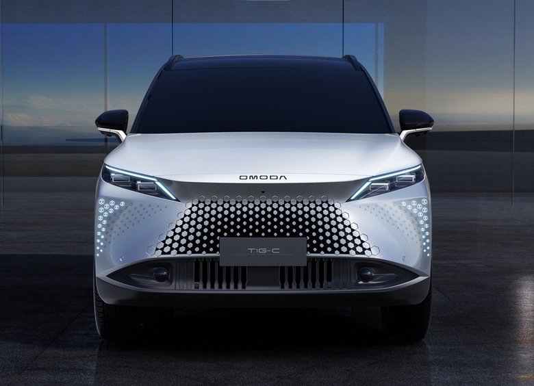 Omoda анонсировала новейший кроссовер C7 для России