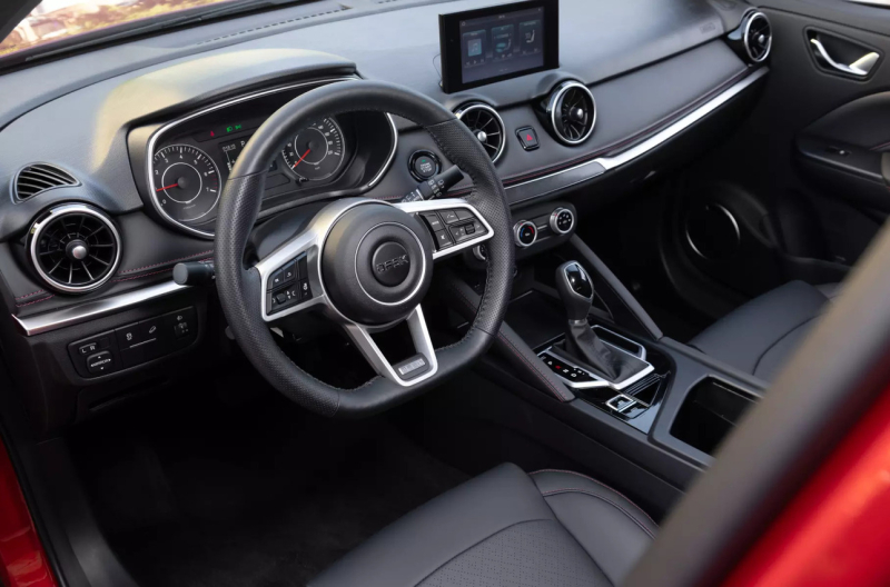 Dongfeng готовит к&nbsp;российской премьере кроссовер DFSK 500