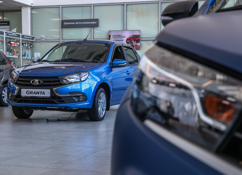 Названы самые популярные новые автомобили мая