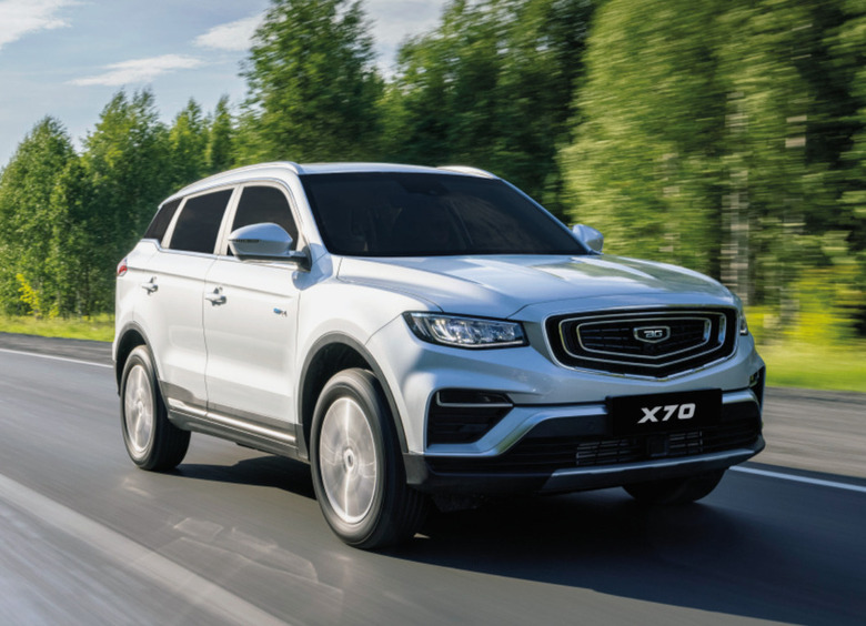 Belgee раскрыла дату начала российских продаж белорусского кроссовера X70
