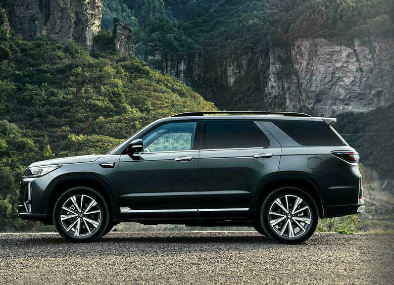 Changan выпустит «теплый» CS95 для России