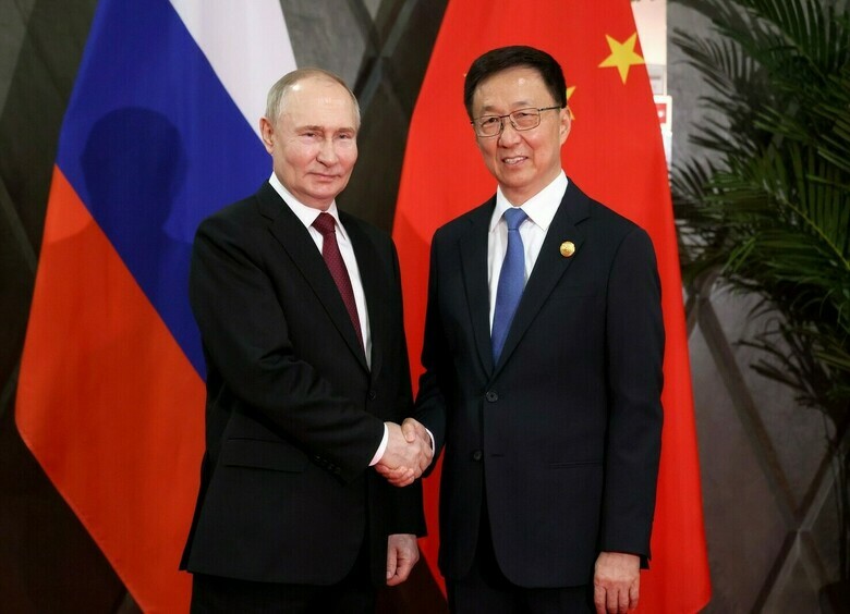 Запад сдал назад: Китай жестоко проучил Европу и&nbsp;США за&nbsp;санкции против автопрома