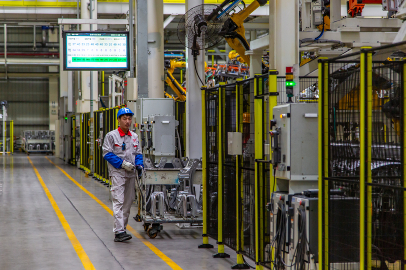 Это позор: где и как собирают популярные китайские кроссоверы для России