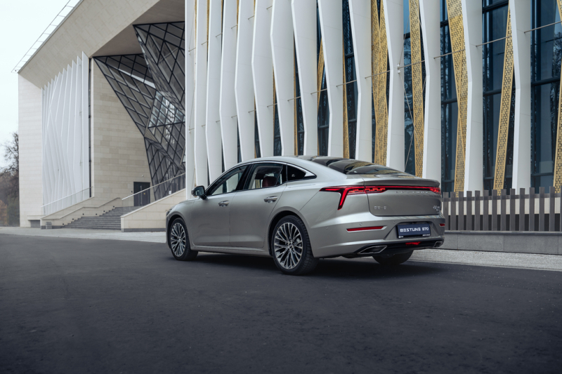 Жизнь после Audi: тест-драйв лифтбэка Bestune B70