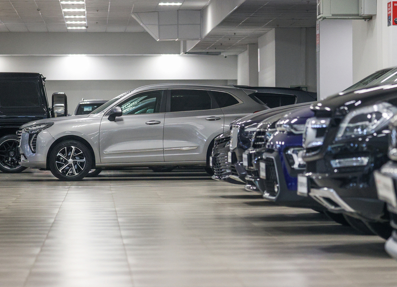 Борозды не&nbsp;испортит, но&nbsp;и&nbsp;новую не&nbsp;вспашет: свежий &laquo;китаец&raquo; или старый &laquo;японец&raquo;