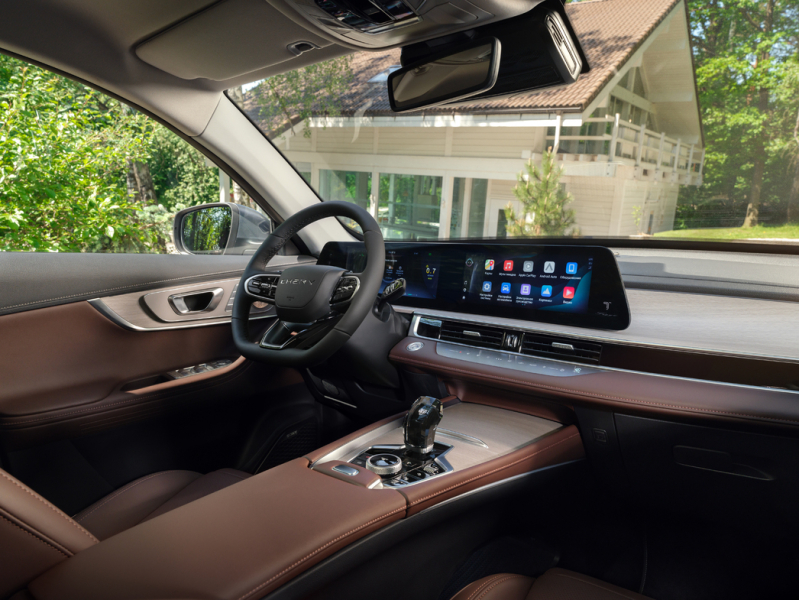 Жить по-царски: объявлены цены на обновленный кроссовер Chery Tiggo 7 Pro Max