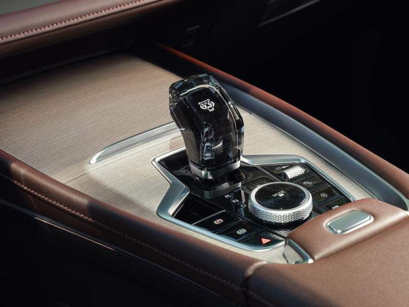 Жить по-царски: объявлены цены на обновленный кроссовер Chery Tiggo 7 Pro Max