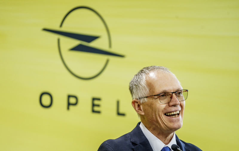 Запад сдал назад: Китай жестоко проучил Европу и&nbsp;США за&nbsp;санкции против автопрома