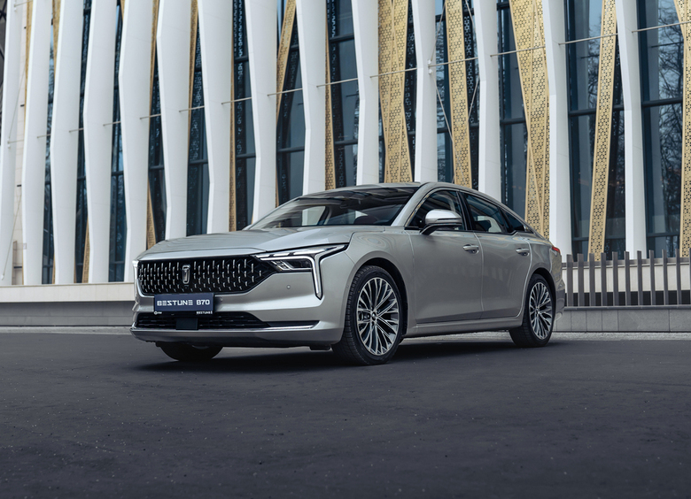 Жизнь после Audi: тест-драйв лифтбэка Bestune B70