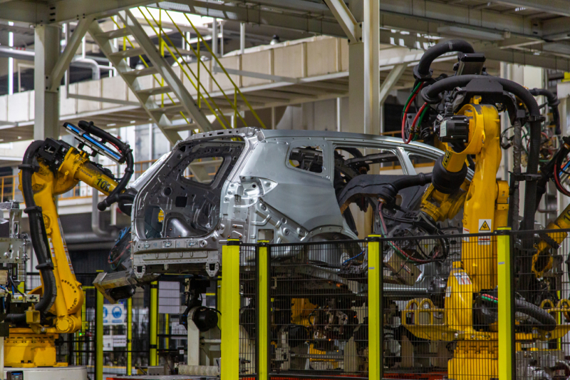 Это позор: где и как собирают популярные китайские кроссоверы для России